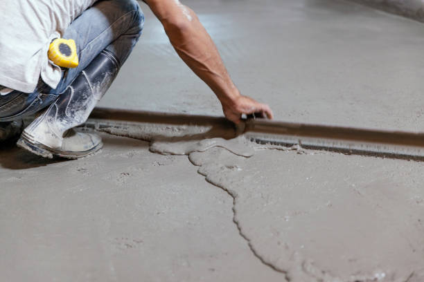 Best Custom Concrete Contractor  in Hartshorne, OK