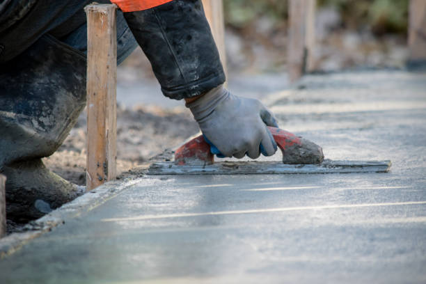 Best Local Concrete Companies  in Hartshorne, OK